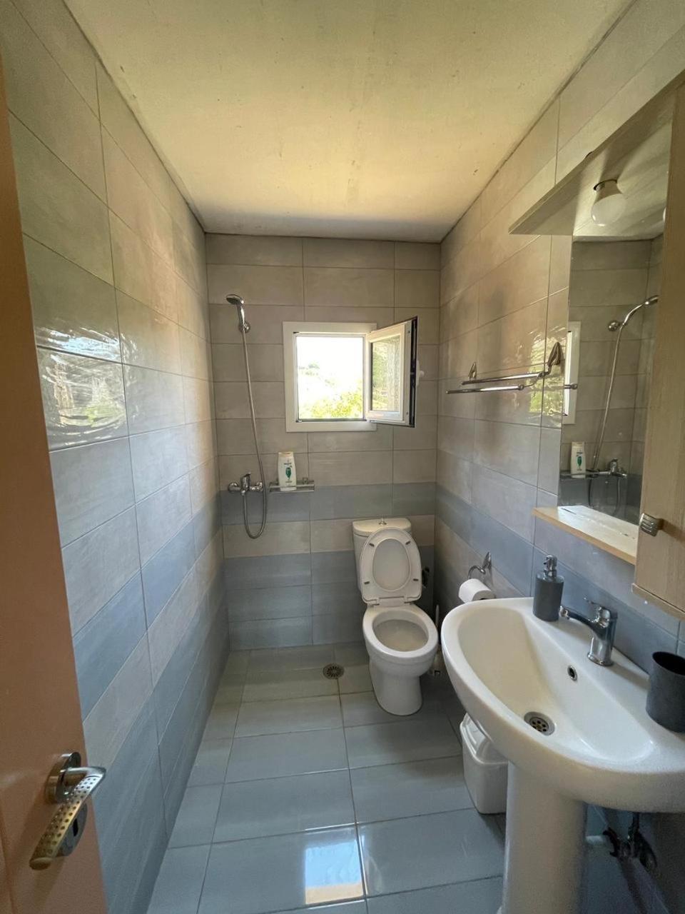 Gezos Apartment Himarë Exteriér fotografie